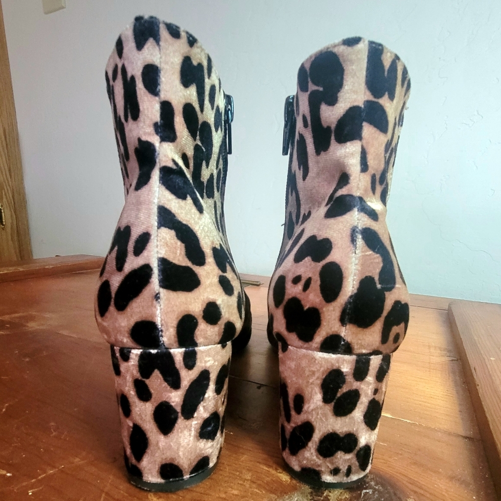 A New Day Velvet Cheetah Print Boots - Picture 4 of 4